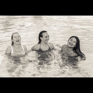 Meet your Posher, Becky